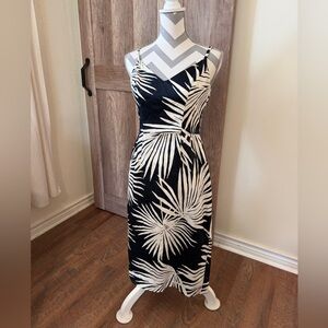 NWT Tropical Palm Print Midi Dress Black White Resort Sheath Maggy London size 4